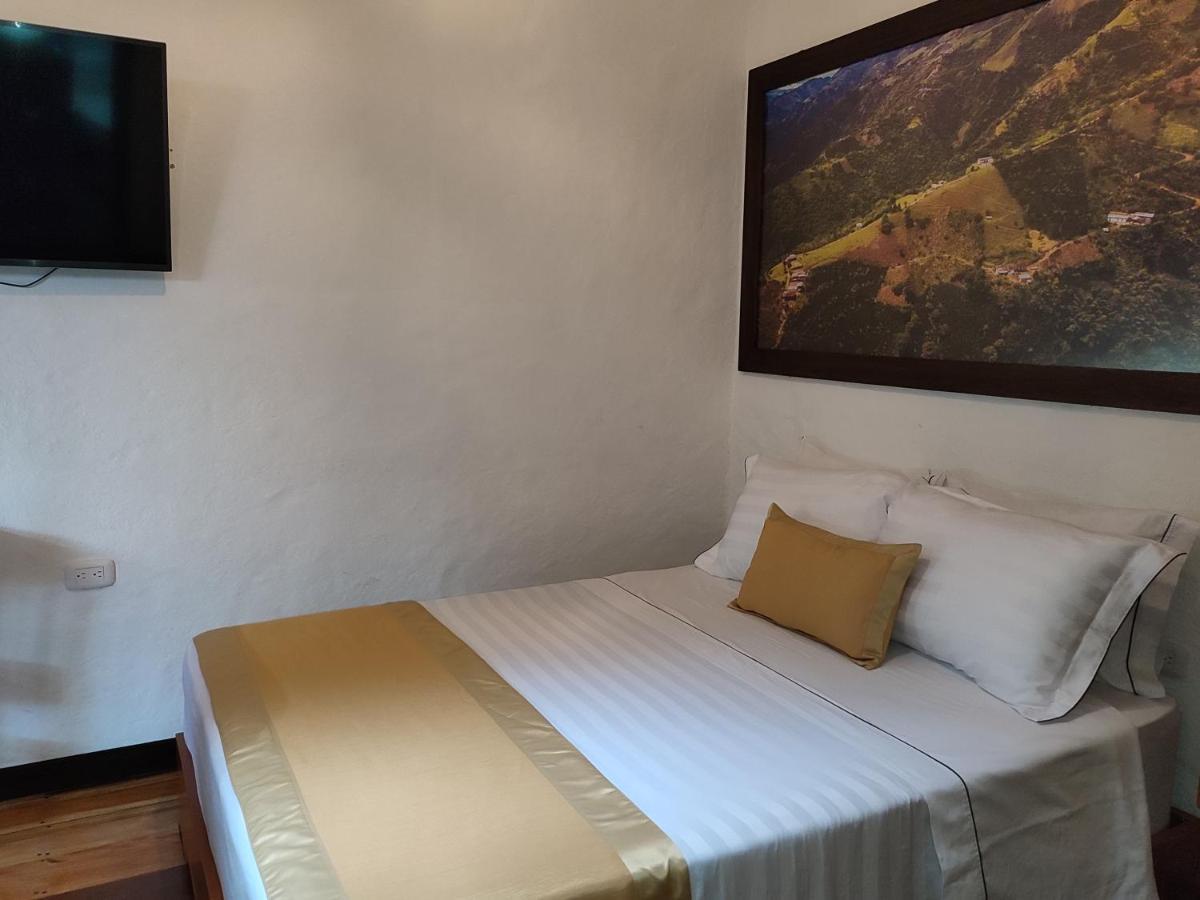 Hotel Boutique La Leyenda 1860 Salamina Buitenkant foto